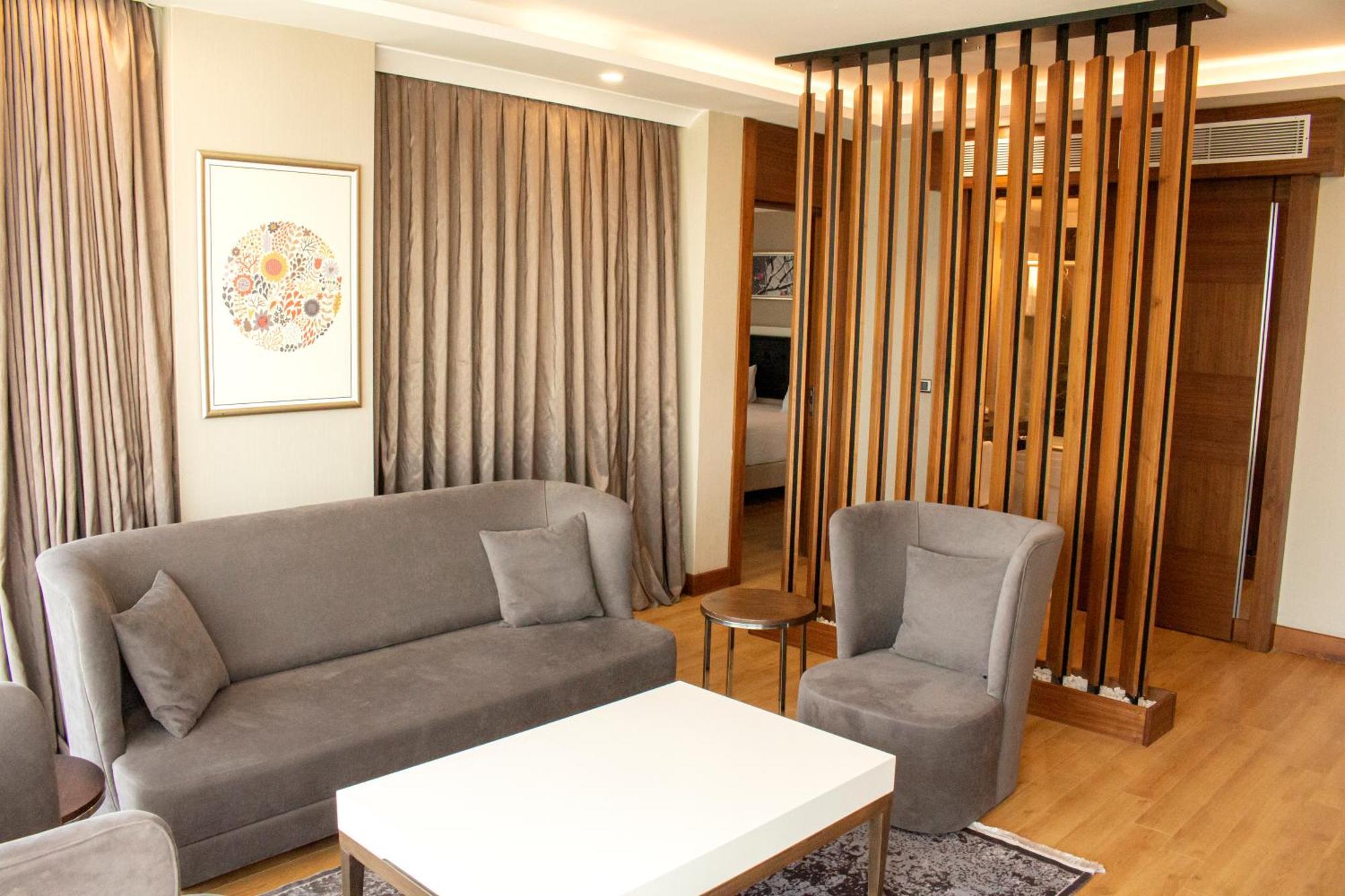Radisson Blu Hotel, Диярбакыр Экстерьер фото